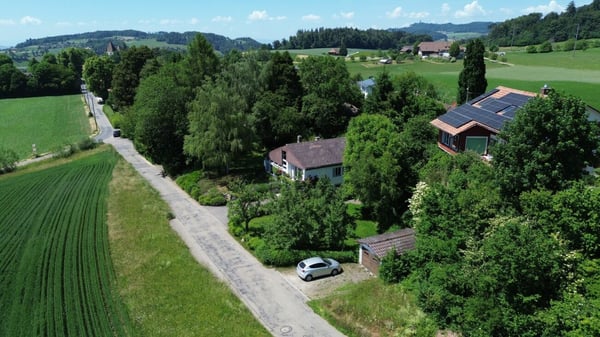 freistehendes 5-Zimmer Einfamilienhaus... 2