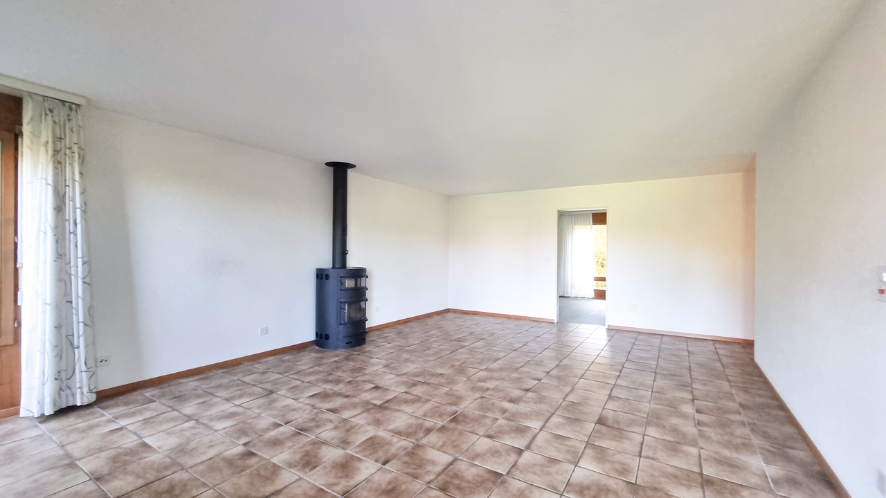 Immobilie in Niederhünigen - 5.5Zi.Wohnung,ruhigeLage,angrenzendanLandwirtschaftszone - Bild 4