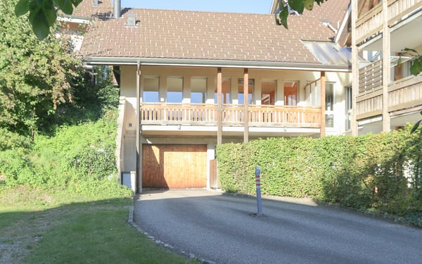 zu verkaufen an zentraler Lage, 1½ Zi-Wohnung, - zum Renovieren 1