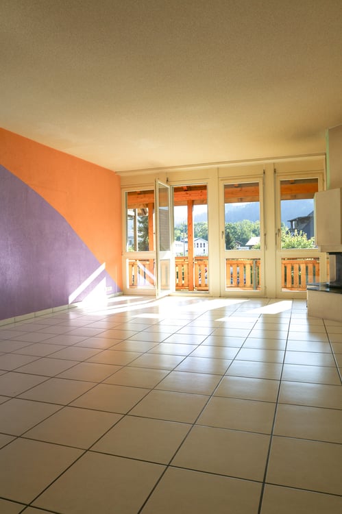 zu verkaufen an zentraler Lage, 1½ Zi-Wohnung, - zum Renovieren 4