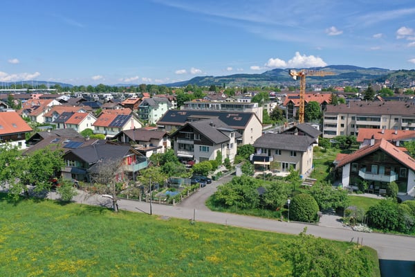 3.5 Zimmer-Dachwohnung mit rund 87 m² NF - an ruhiger Quartierlage 1