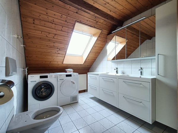 Charmante 1-Zimmer-Dachwohnung an ruhiger Lage 5