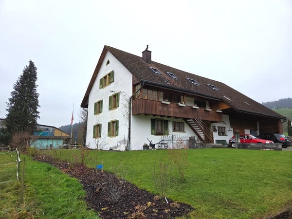 Charmante 1-Zimmer-Dachwohnung an ruhiger Lage 12