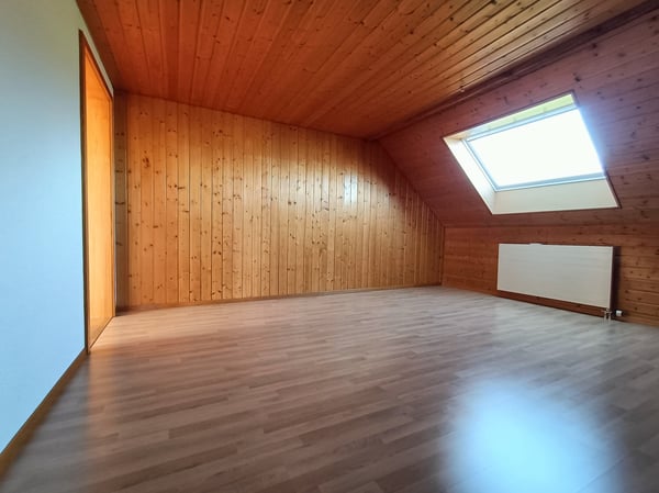 Charmante 1-Zimmer-Dachwohnung an ruhiger Lage 8