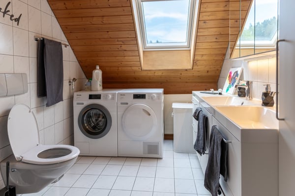 Charmante 4-Zimmer-Dachwohnung an ruhiger Lage 9