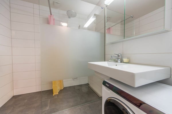 Licht, Charme & Komfort: 1.5-Zimmer Stadtwohnung im Herzen von Solothurn 7