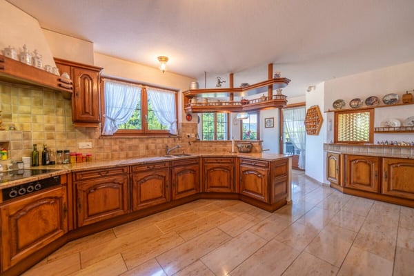 Wohnen & Arbeiten vereint - Herrschaftshaus mit Raum für Leben, Familie und Business 8