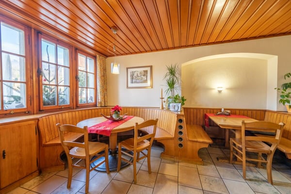 Tradition trifft Zukunft: Das Restaurant Rebstock wartet auf Ihre Vision 7