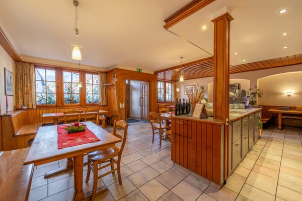 Tradition trifft Zukunft: Das Restaurant Rebstock wartet auf Ihre Vision 5