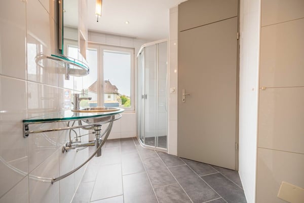 Exklusive Wohn- und Gewerbeliegenschaft 24