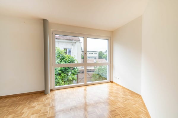 Exklusive Wohn- und Gewerbeliegenschaft 20