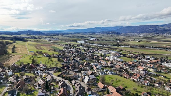 Investition mit Stil - Vollvermietetes Mehrfamilienhaus mit 4.95 % Rendite 2