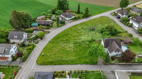 893 m² Bauland mit Architekturverpflichtung für 3-Familienhaus 6