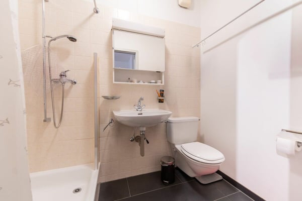 Wohnen in stadtnaher Lage von Bern - helle und zentrale 1.5-Zimmer-Wohnung mit Lift 13