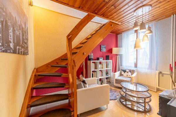 Zweifamilienhaus als Wohn-, Renditeobjekt oder Mehrgenerationenhaus 8