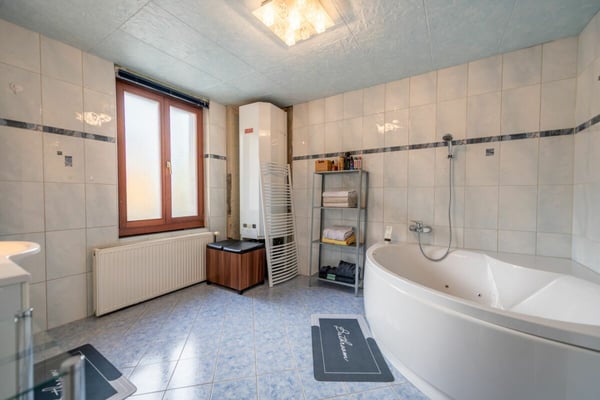 Zweifamilienhaus als Wohn-, Renditeobjekt oder Mehrgenerationenhaus 11