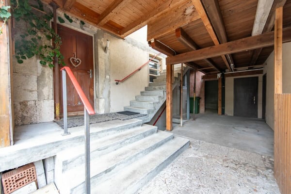 Wohnen & vermieten - Grosszügiges Reiheneckhaus mit zwei Wohneinheiten 2