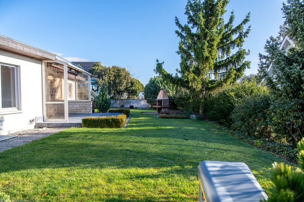 Einziehen & Wohlfühlen: Lichtdurchflutetes 1.5-Zimmer Einfamilienhaus in Bettlach 19