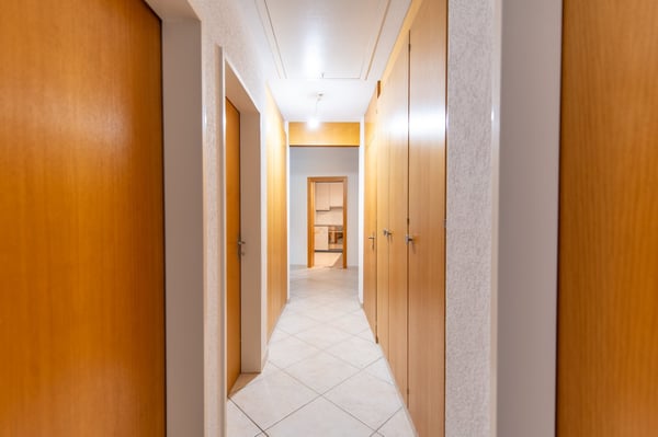 Einziehen & Wohlfühlen: Lichtdurchflutetes 1.5-Zimmer Einfamilienhaus in Bettlach 10