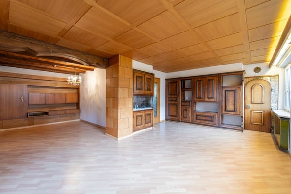 Ihr Rückzugsort mit Wintergarten, Teich und vielseitigem Nebenhaus 7