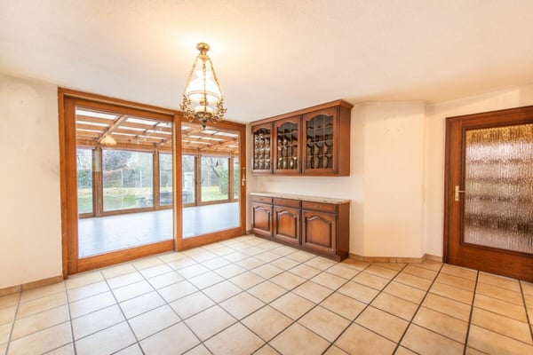 Ihr Rückzugsort mit Wintergarten, Teich und vielseitigem Nebenhaus 5