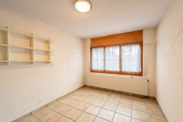 Ihr Rückzugsort mit Wintergarten, Teich und vielseitigem Nebenhaus 10