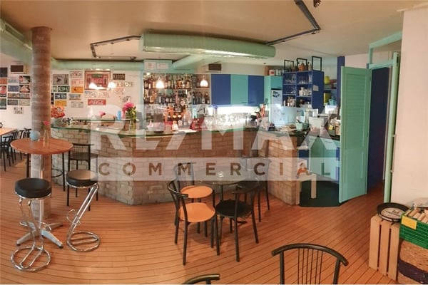 Café, Bar, Bistro mitten im schönen Toffen 5