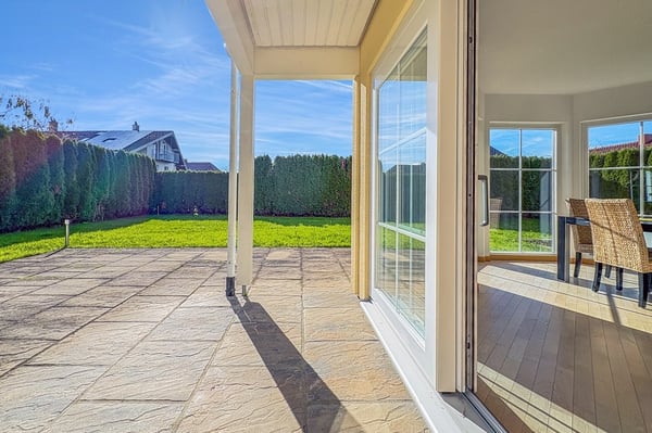 Freistehendes Einfamilienhaus mit Stil und Privacy 4