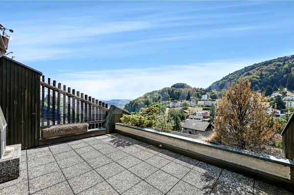 5.5-Zimmer-Einfamilienhaus mit traumhafter Aussicht und grosszügiger Terrasse in Kehrsatz 4