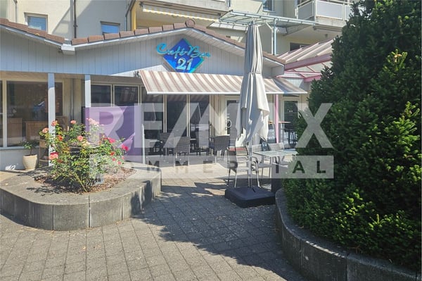 Café, Bar, Bistro mitten im schönen Toffen