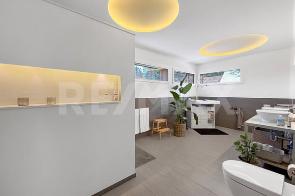 Wohnen und Arbeiten unter einem Dach - grosszügiges Zuhause nahe Bern und Burgdorf 8