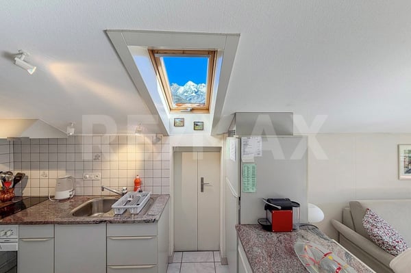 Sonnige 2½ - Zimmer Dachwohnung in Kandersteg 8