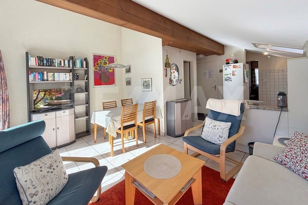 Sonnige 2½ - Zimmer Dachwohnung in Kandersteg 5