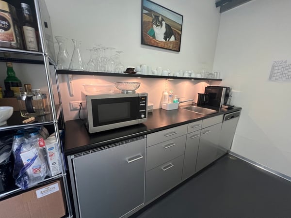 Büro-/Gewerberäumlichkeiten 150 m2 10