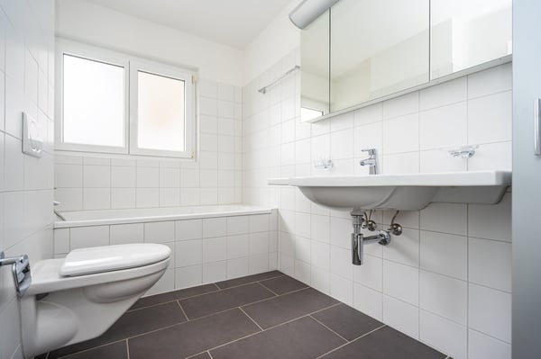 Moderne 1.5-Zimmer-Wohnung Gartensitzplatz in Dotzigen 6