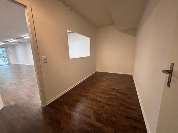 Attraktive Gewerbefläche mit Ladenlokal und Lager an zentraler Lage in Bern 4
