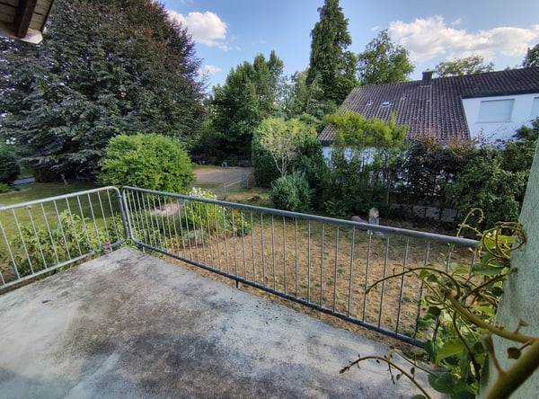 Geräumiges 7.5-Zimmer-Doppeleinfamilienhaus in Urtenen-Schönbühl 3