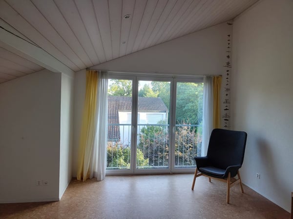Geräumiges 7.5-Zimmer-Doppeleinfamilienhaus in Urtenen-Schönbühl 9
