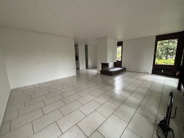 Charmante 2-Zimmer-Wohnung mit Terrasse in Bern Weissenbühl 3