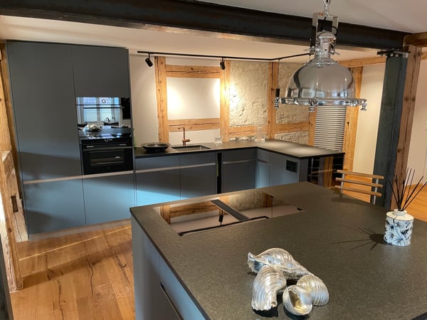 Möblierte 1.5-Zimmer-Wohnung mit 180 m² Wohnfläche – Stilvoll wohnen 1