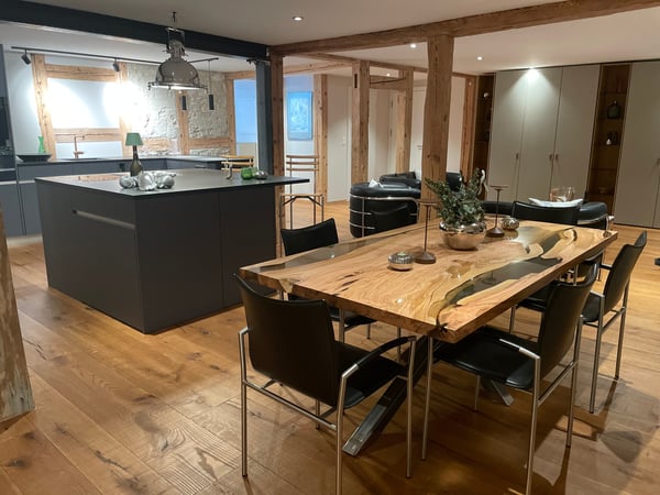 Möblierte 1.5-Zimmer-Wohnung mit 180 m² Wohnfläche – Stilvoll wohnen 2