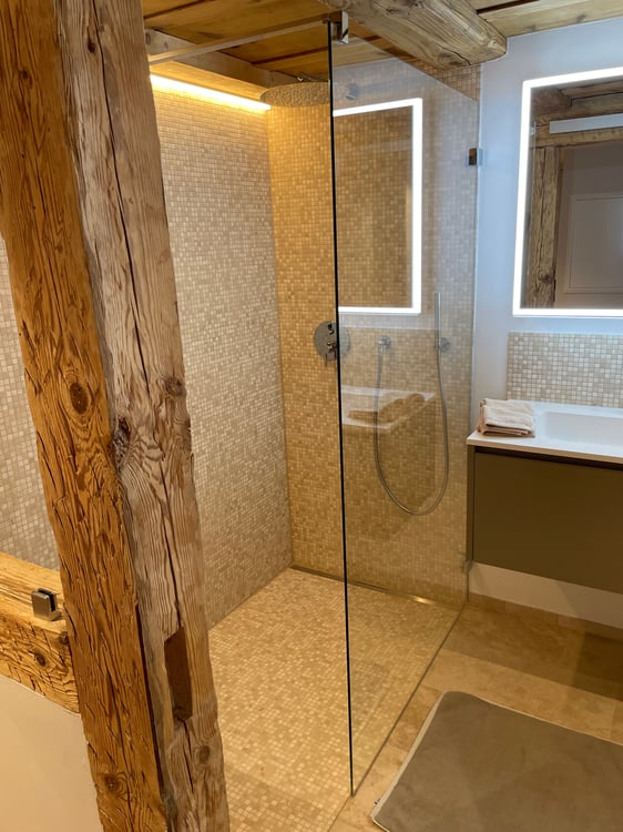 Möblierte 1.5-Zimmer-Wohnung mit 180 m² Wohnfläche – Stilvoll wohnen 8