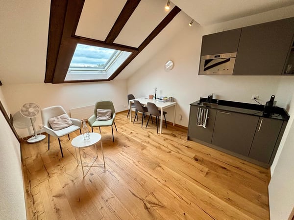 Attraktiver Büro-/Gewerberaum an zentraler Lage 2