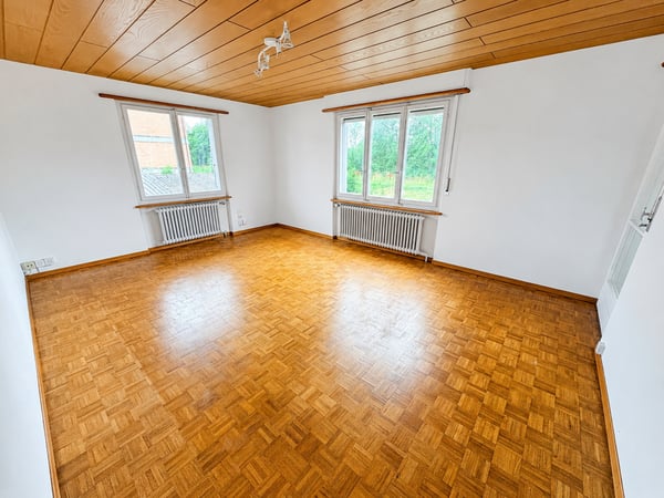4.5-Zimmer-Dachwohnung im Zentrum von Kirchberg 3