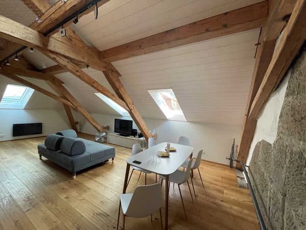 Tolle möblierte Dachwohnung mit Galerie in Kirchberg 6