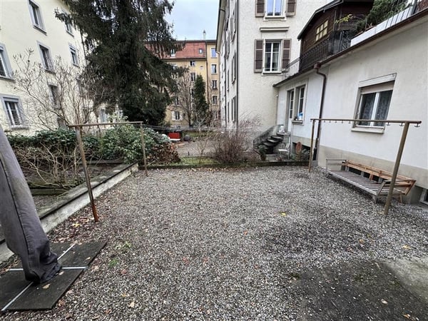 1-Zimmerwonung im Hochparterre (in der Länggasse) 1