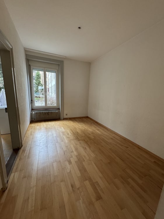 1-Zimmerwonung im Hochparterre (in der Länggasse) 4
