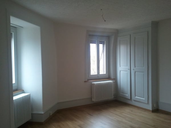 Grosse 3-Zimmerwohnung ***Altbau*** 4