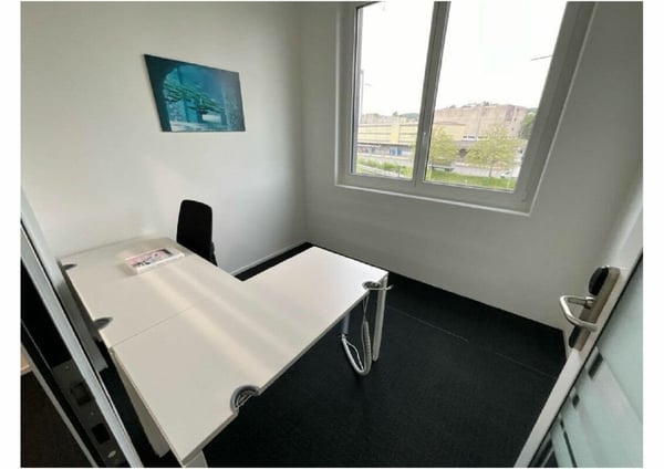 Möblierte Gewerbefläche in der FCS Arena 6