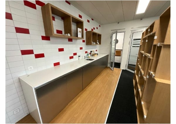 Möblierte Gewerbefläche in der FCS Arena 3